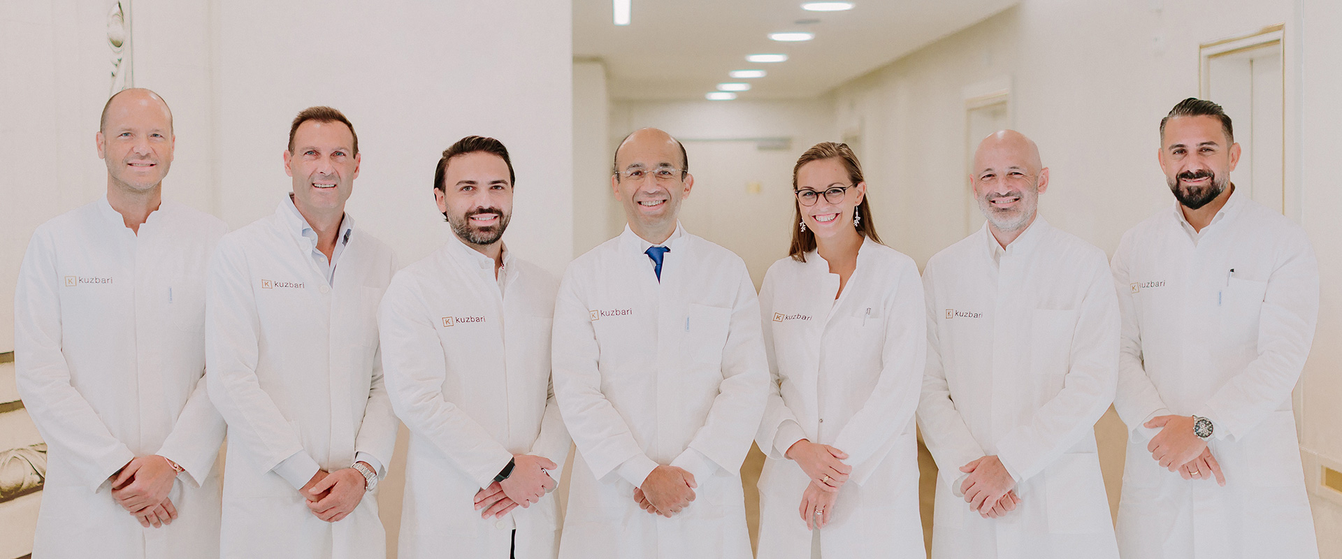 Die Fachärzte des Kuzbari Zentrums - Plastische Chirurgie Wien